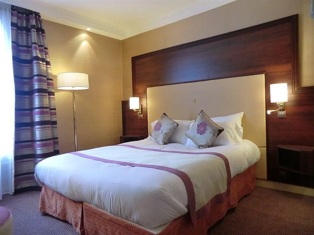 Gustave Hotell Paris